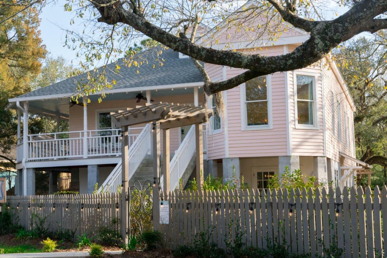 Abita Springs Hotel Exterior photo